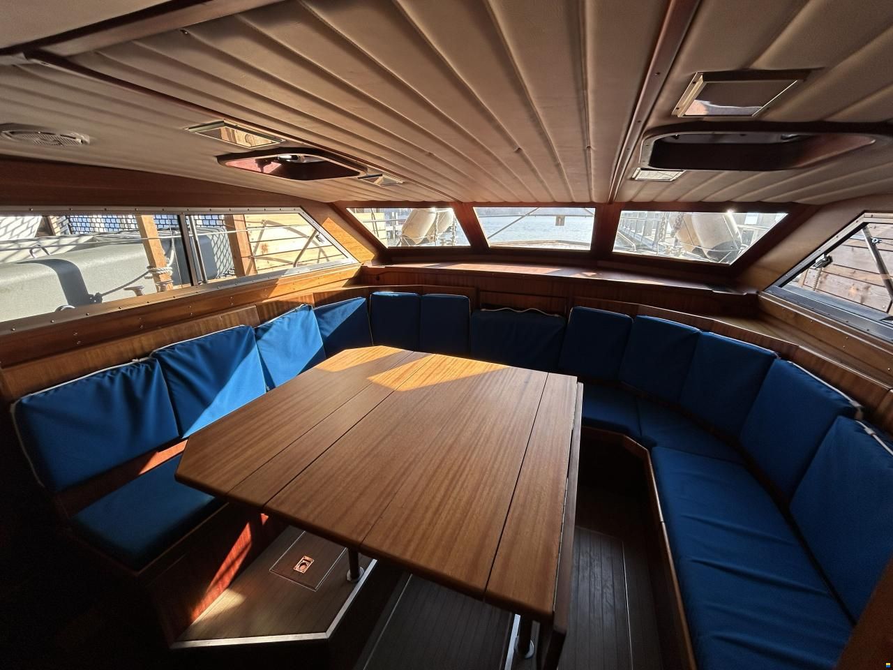 Pedrazzini V-D Polizeiboot