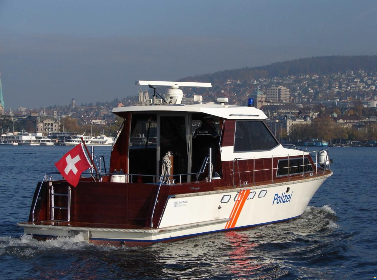 Pedrazzini V-D Polizeiboot