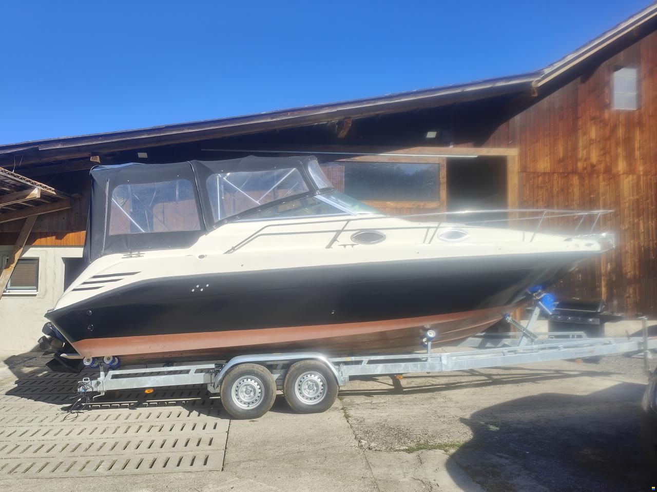 SEA RAY 250 DA Sundancer