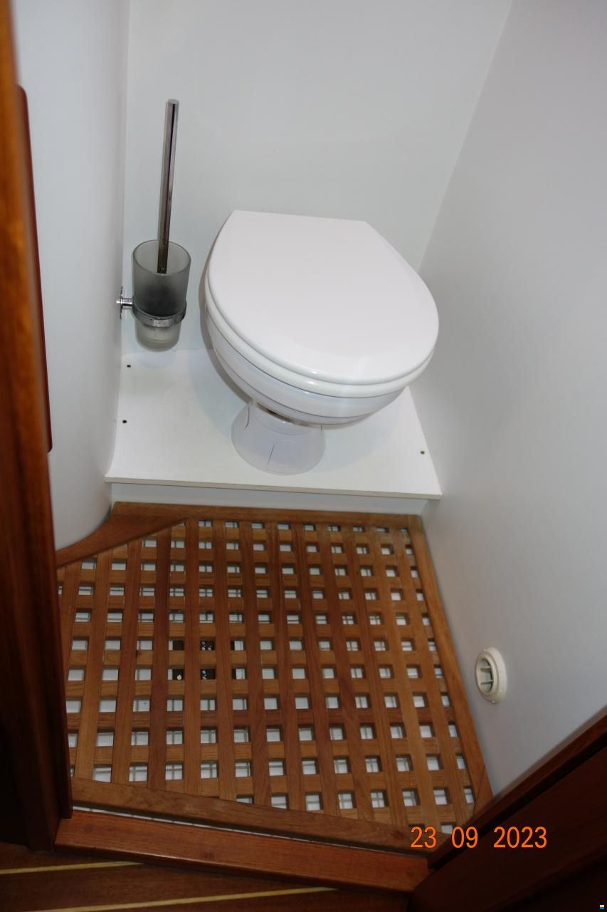 Nauticat 42 Pilothouse