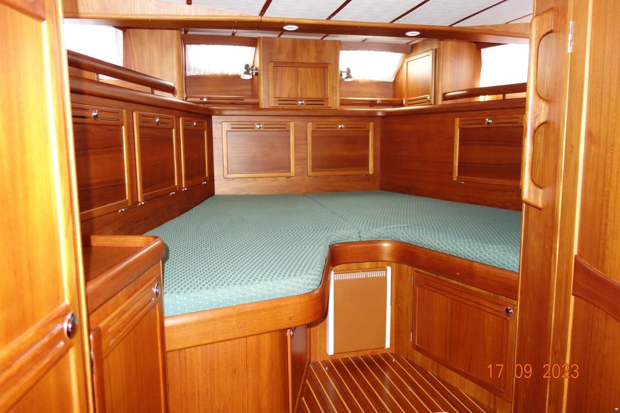 Nauticat 42 Pilothouse