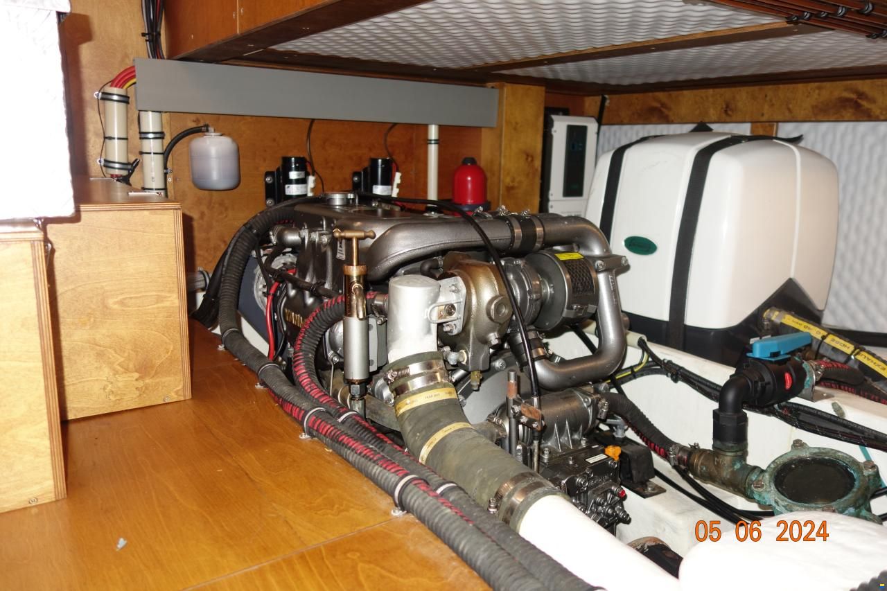 Nauticat 42 Pilothouse