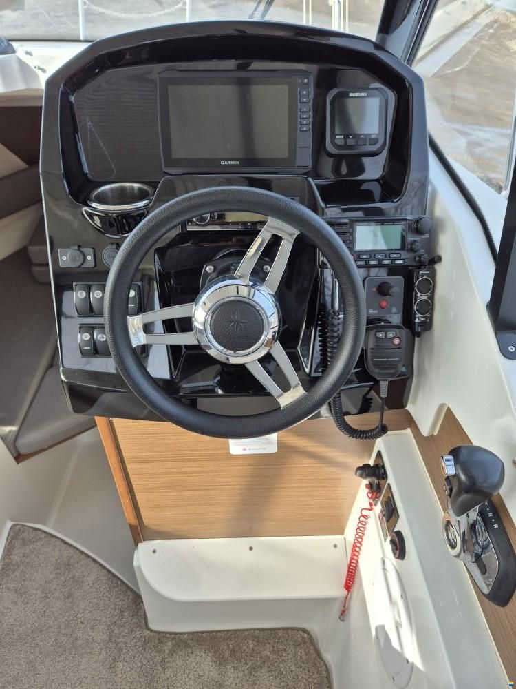 Jeanneau Merry Fisher 795
