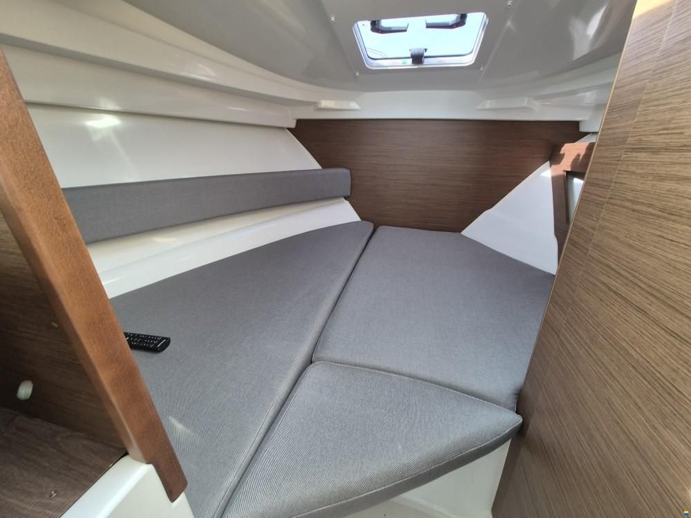 Jeanneau Merry Fisher 795