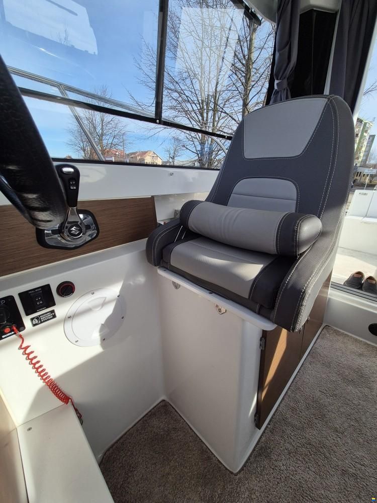 Jeanneau Merry Fisher 795
