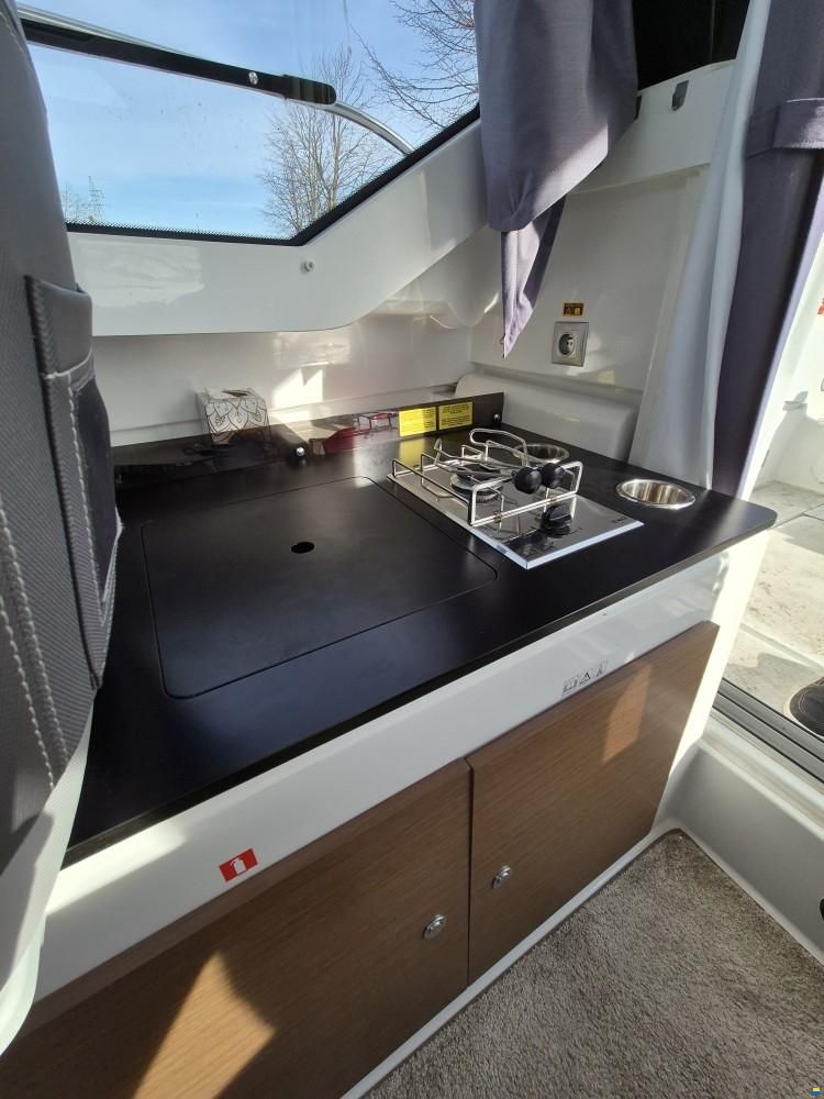 Jeanneau Merry Fisher 795