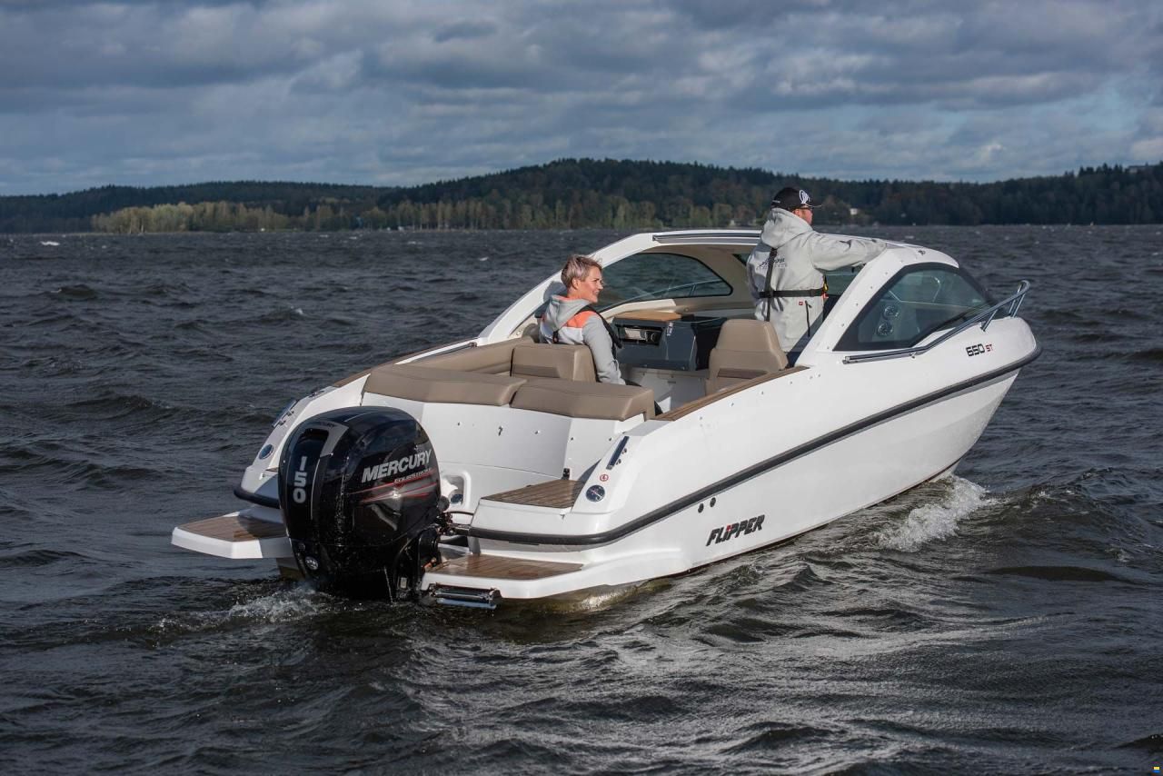 Flipper 650 ST
