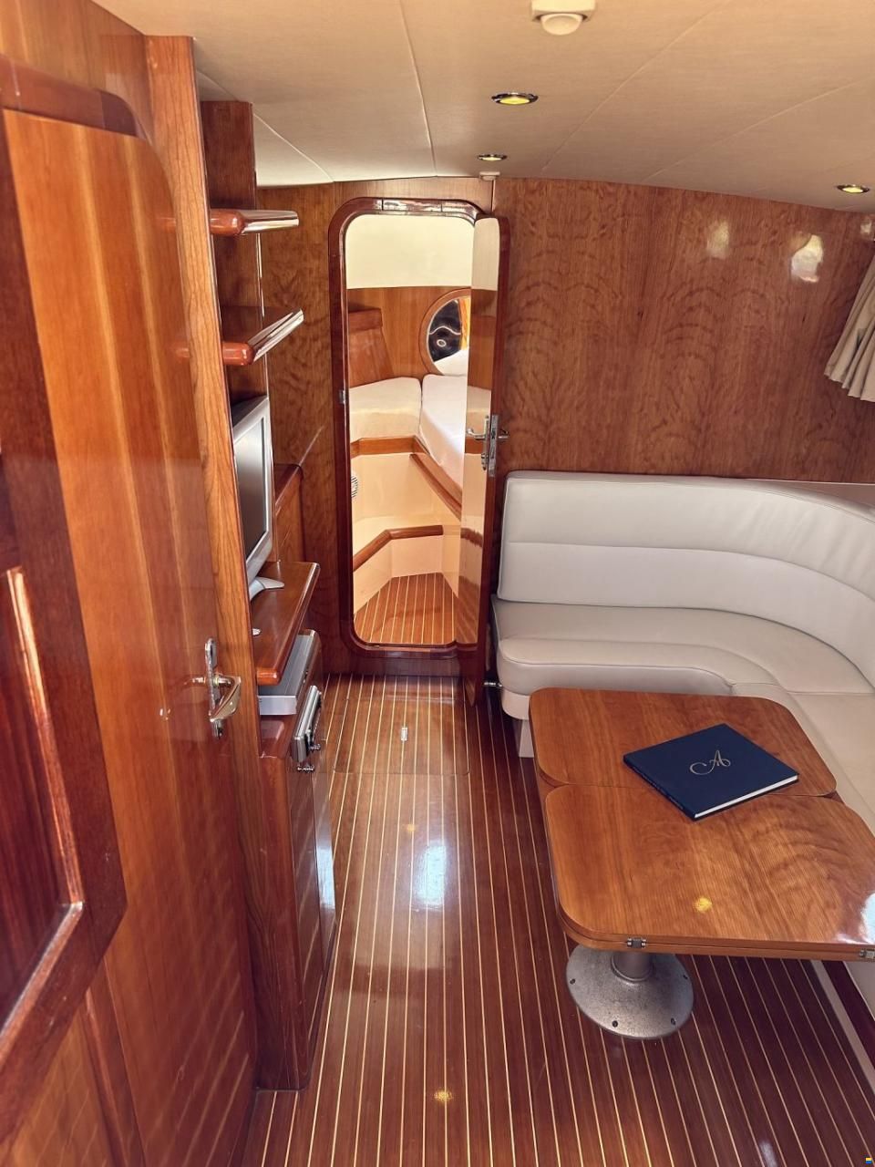 Antaris Mare Libre 1050