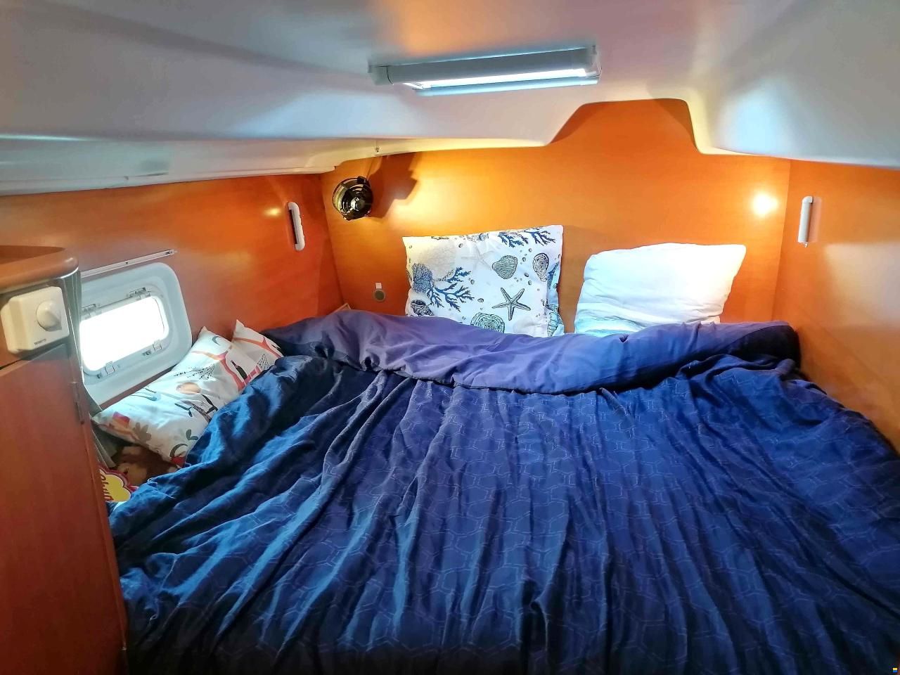 Lagoon 380