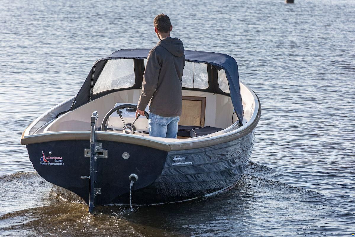 Victoria 700