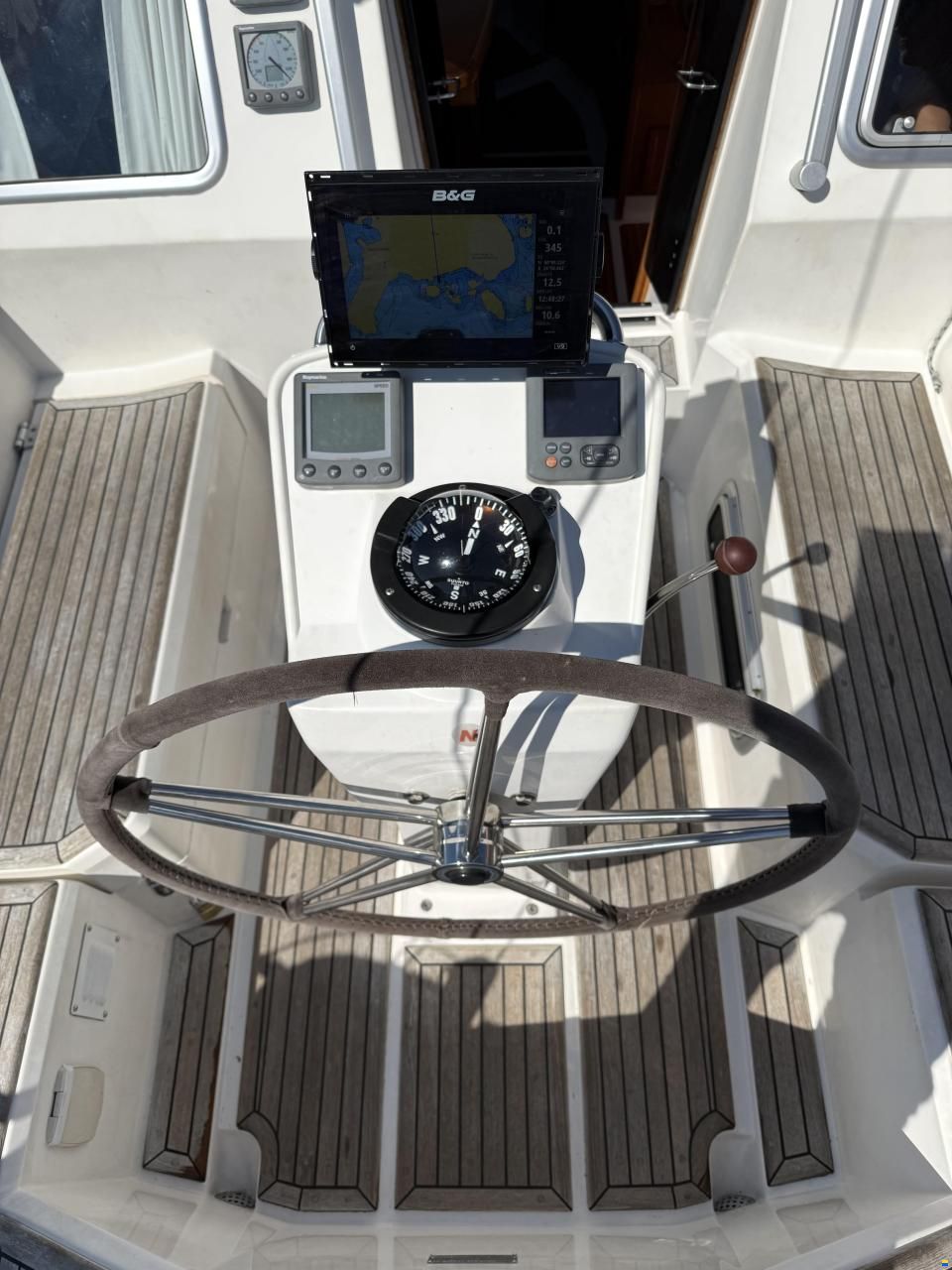 Nauticat 321