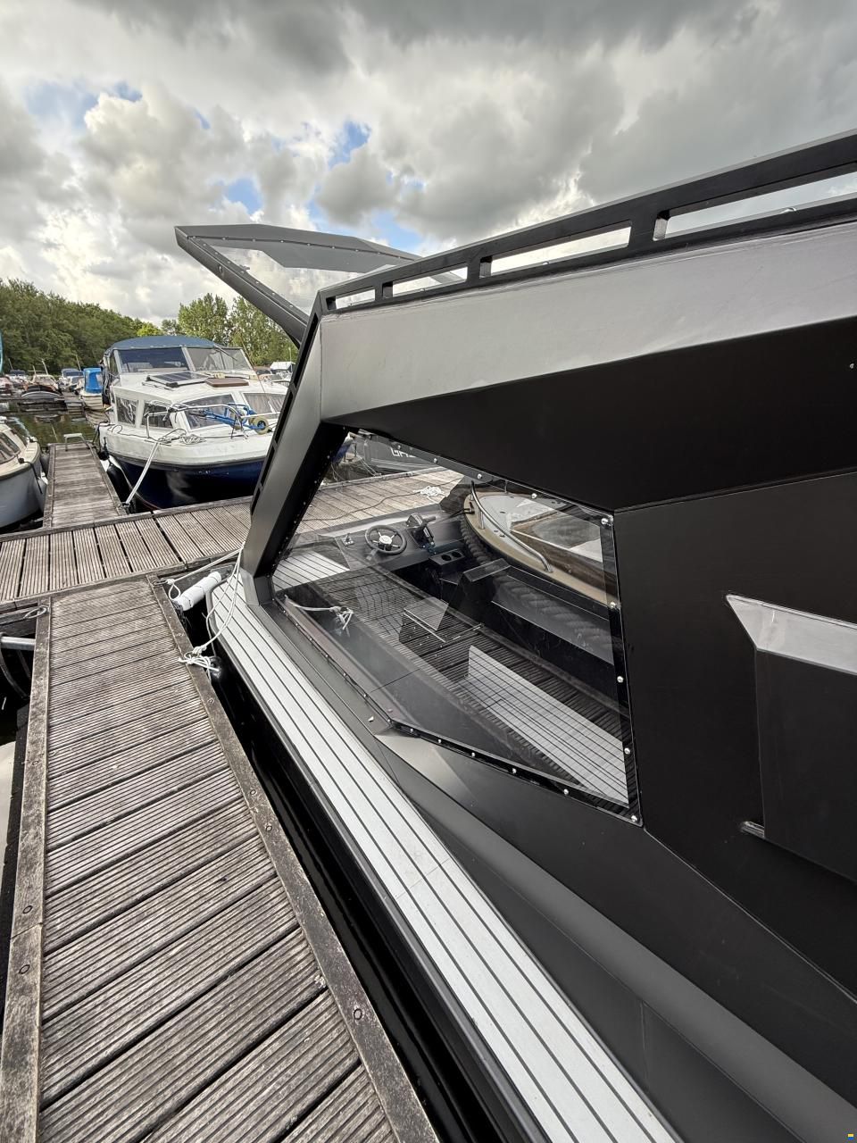 Powerboat 6500