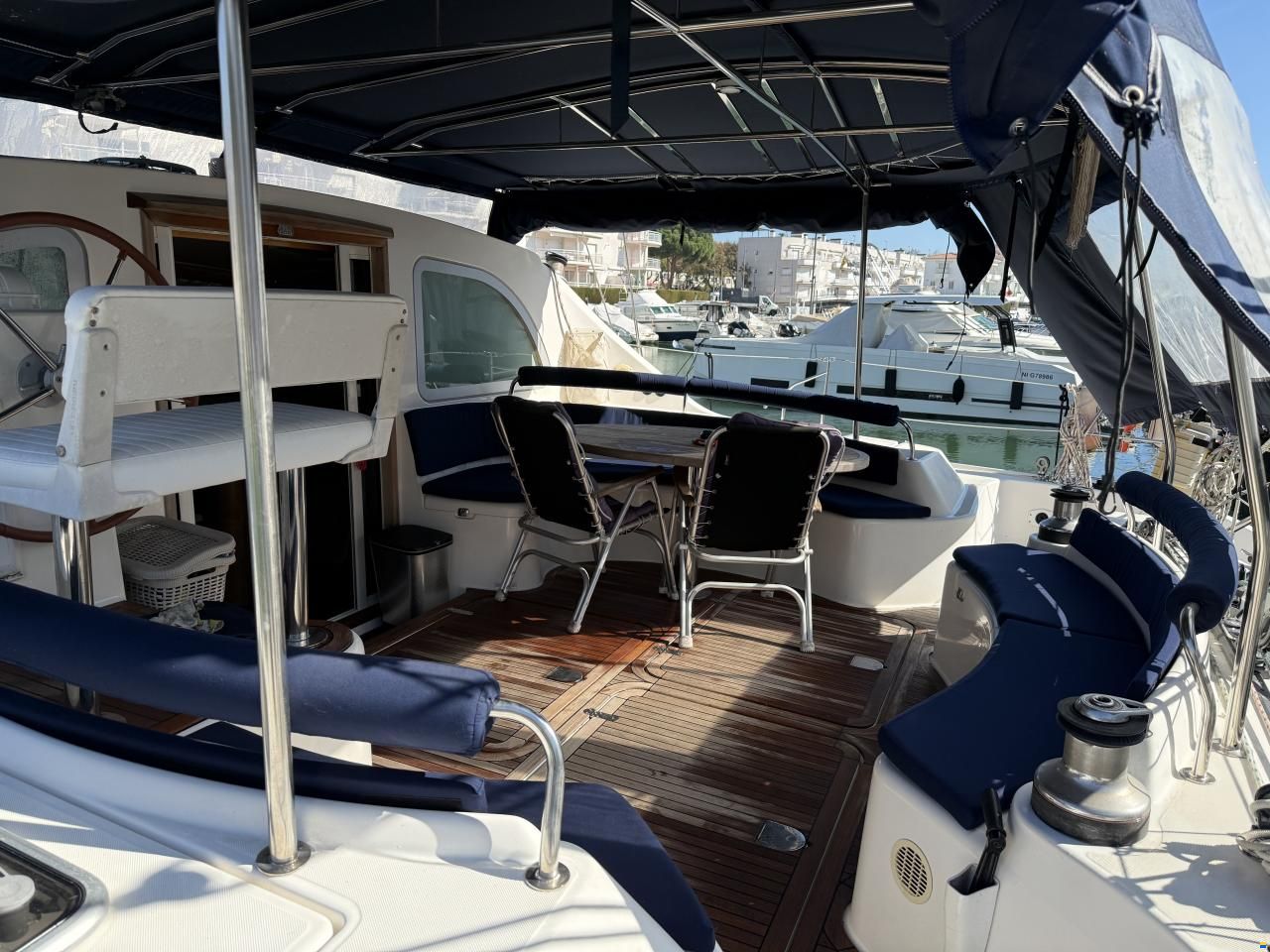 2008 Alliaura P495, EUR 450,000