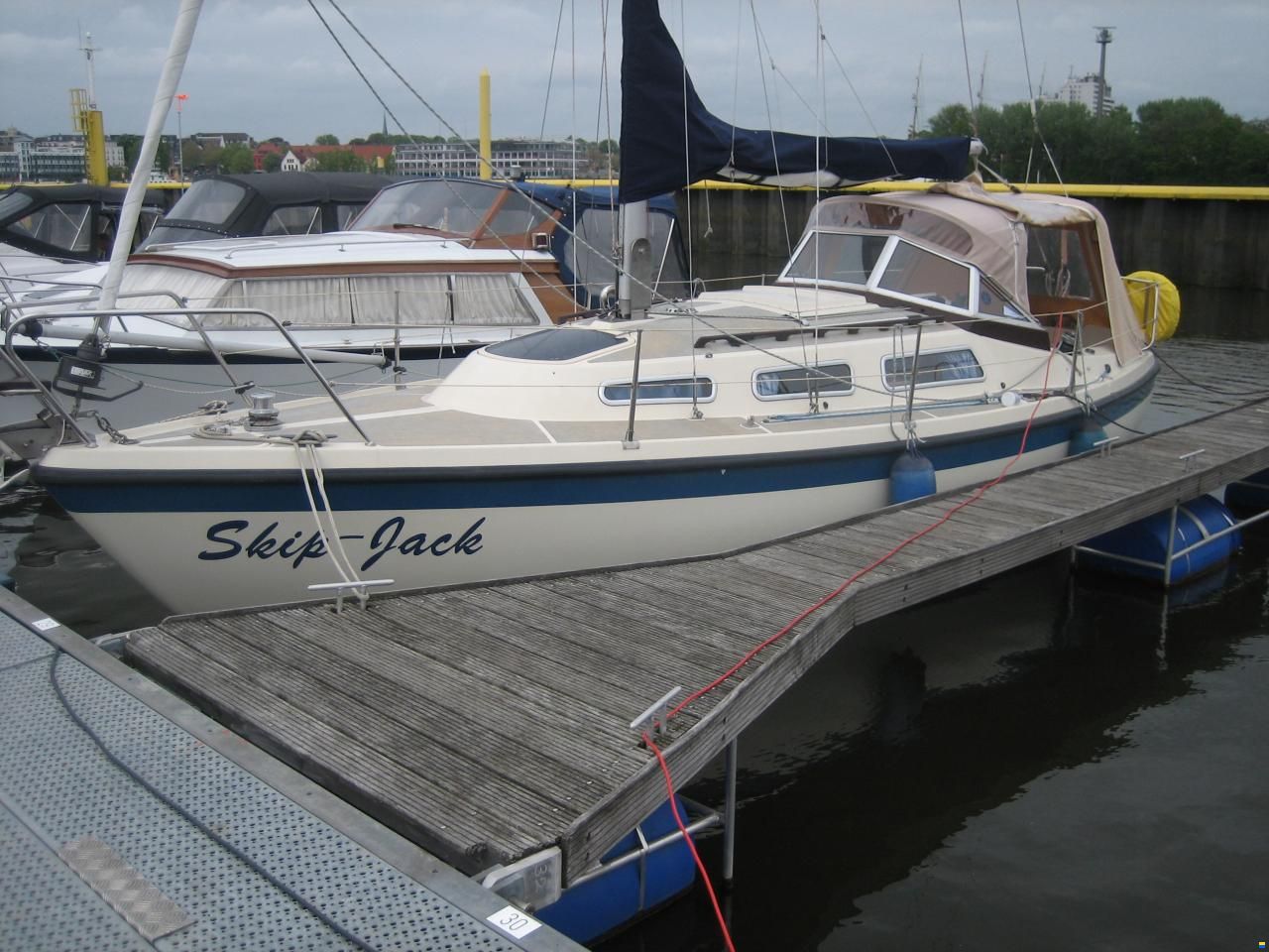 Hurley 800