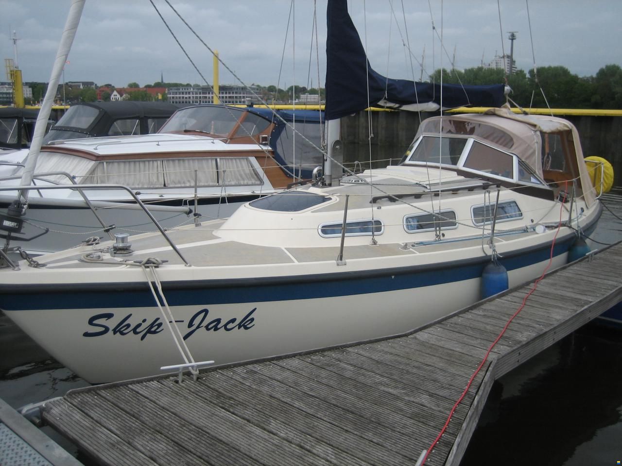 Hurley 800