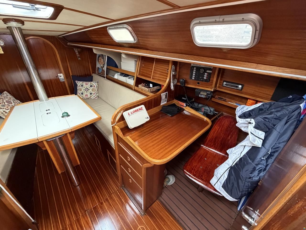 Set Marine Jadrnica S 325 / reserved