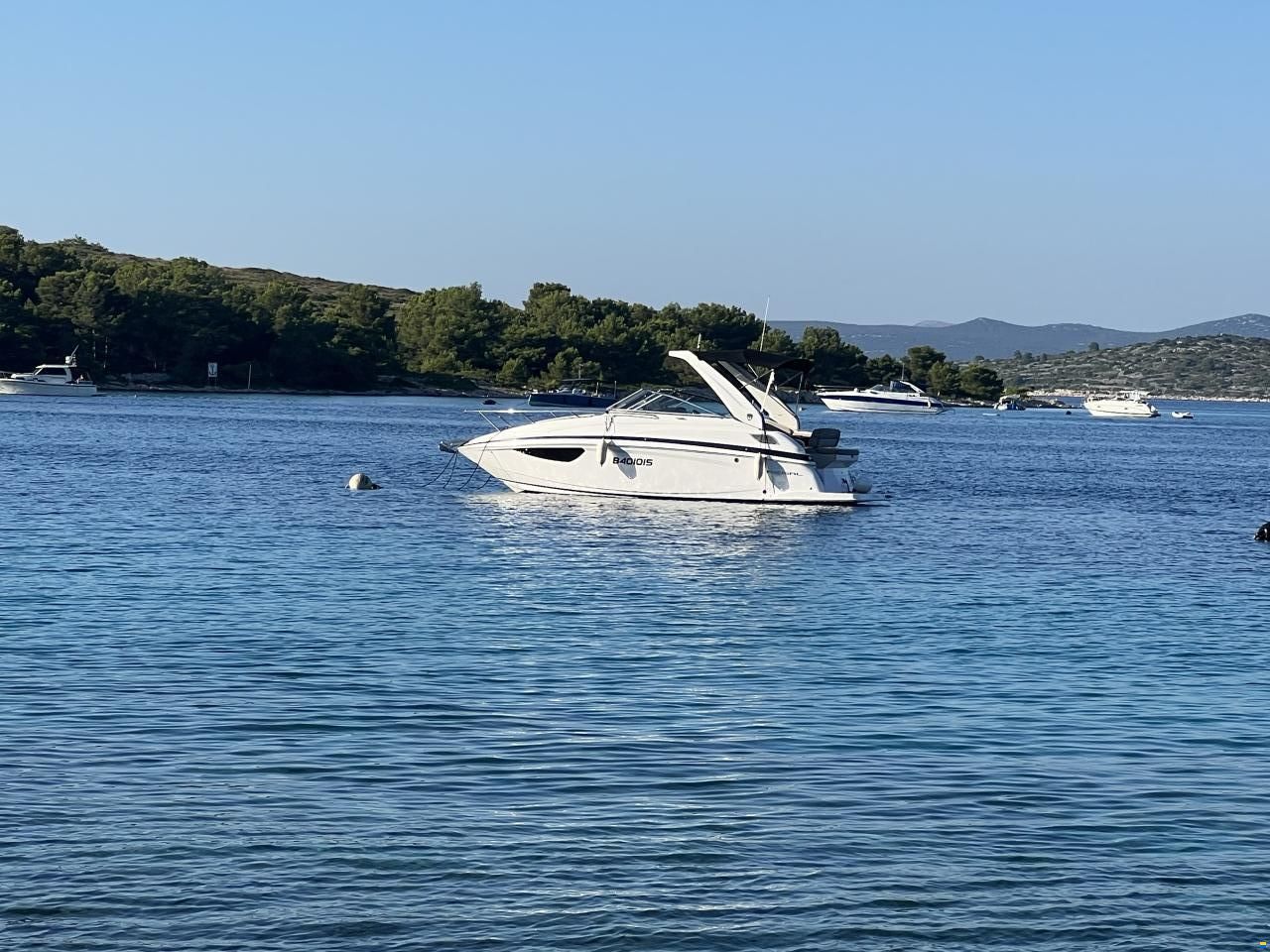 Regal 28 Express