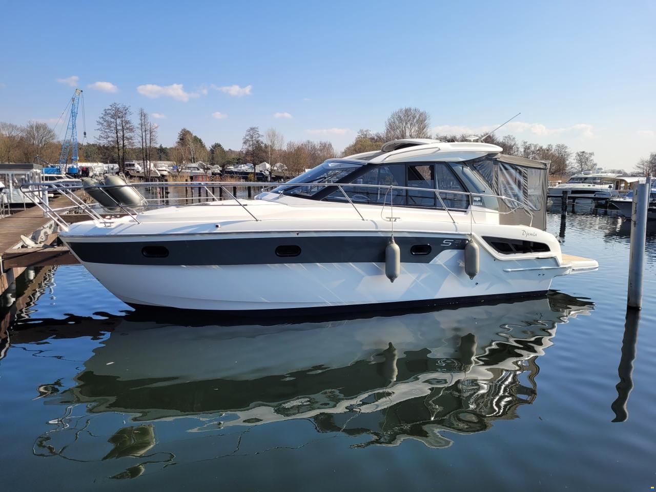 Bavaria S33HT