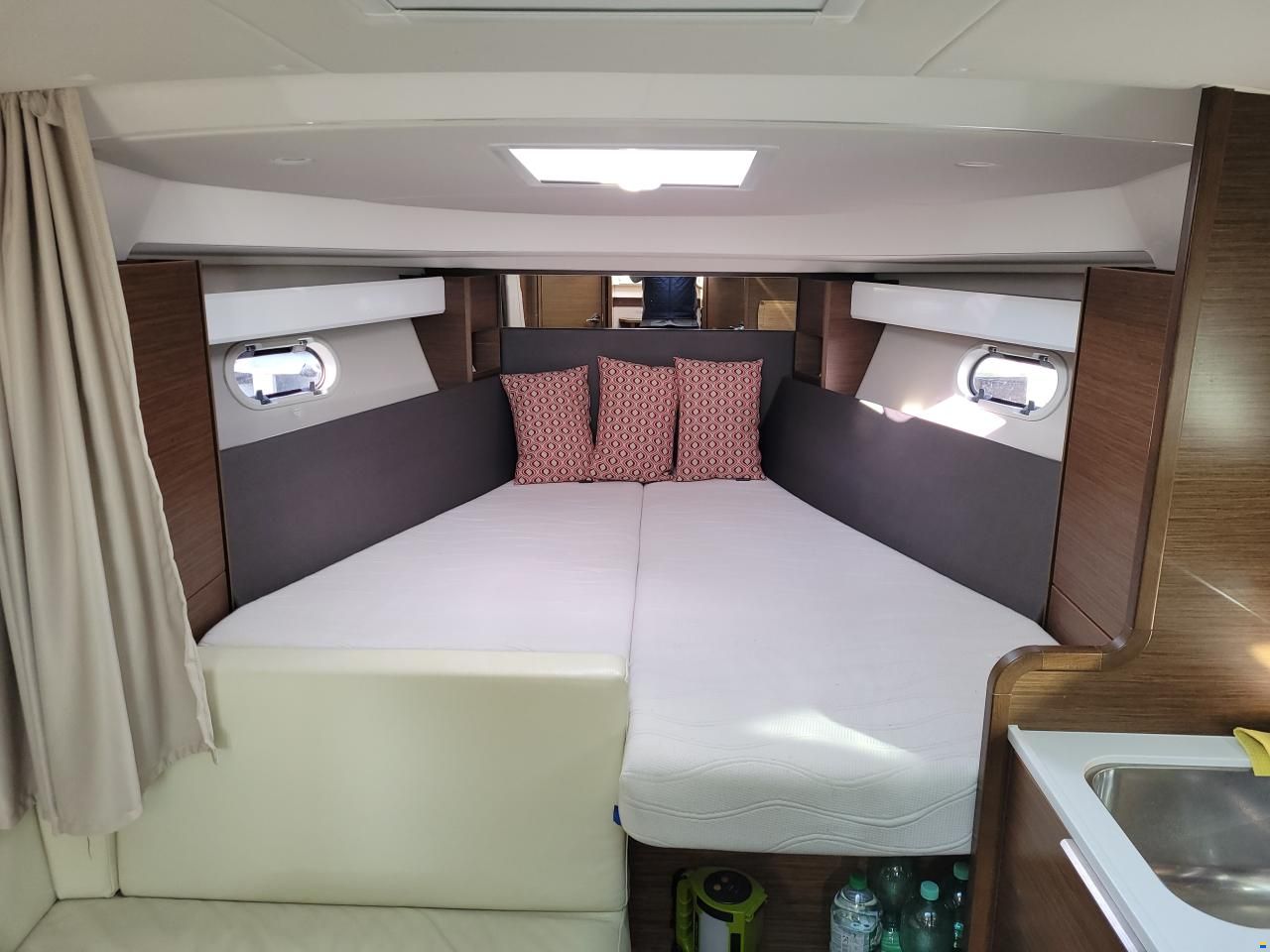 Bavaria S33HT