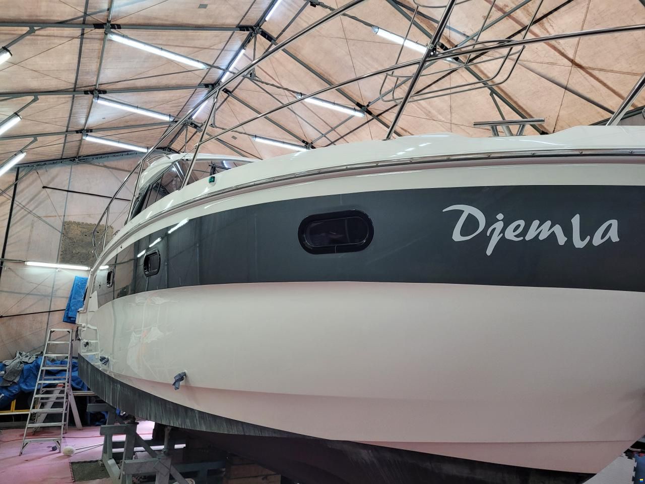 Bavaria S33HT
