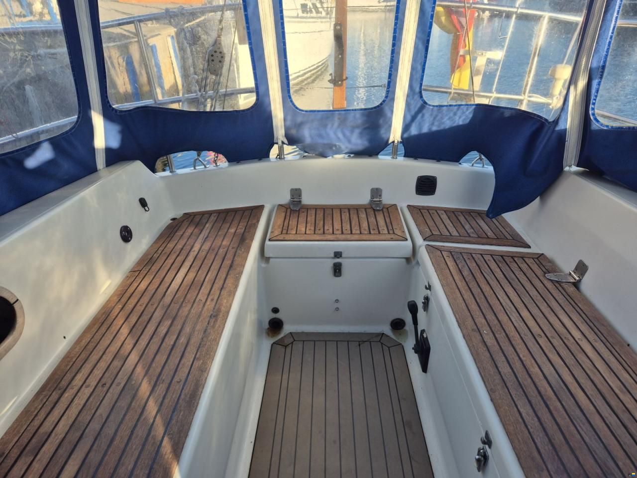 Arcona 32