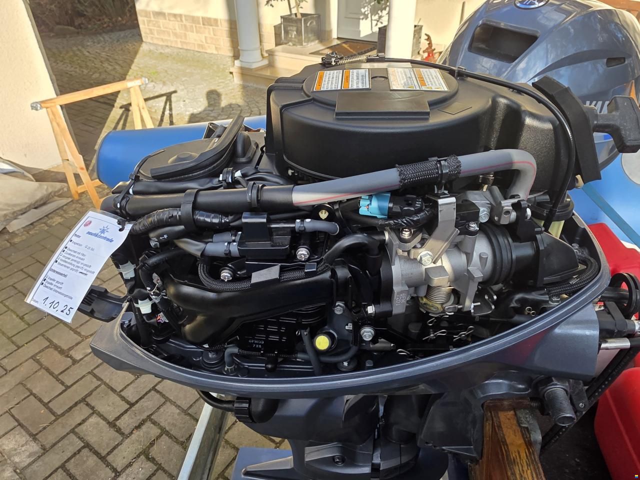 Yamaha F25G auf DSB Hypalon Zephyr 404