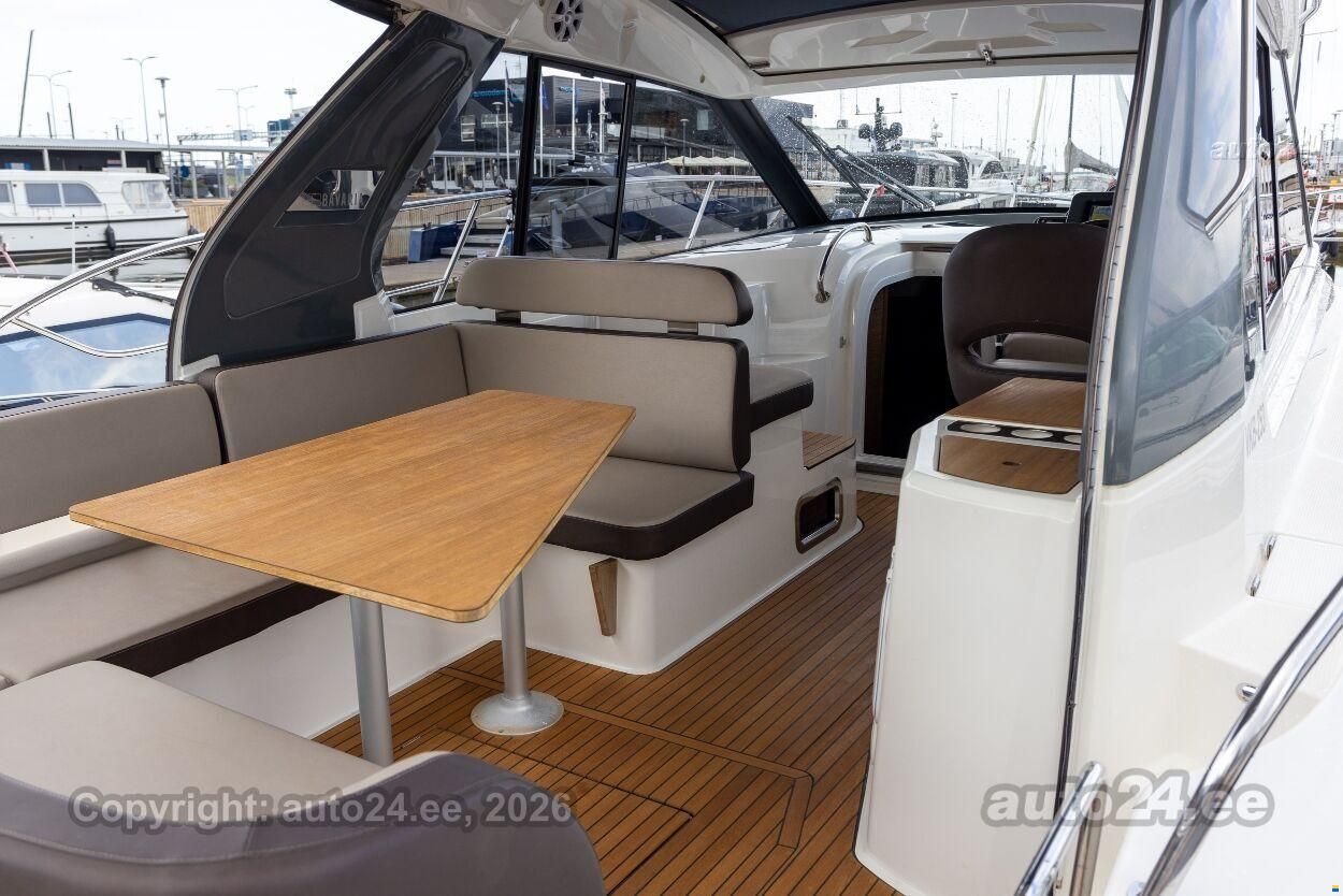 Bavaria S33 HT