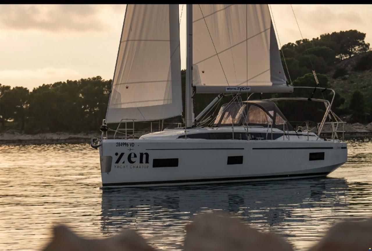 Bavaria C38