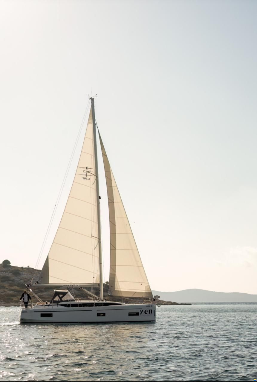 Bavaria C38