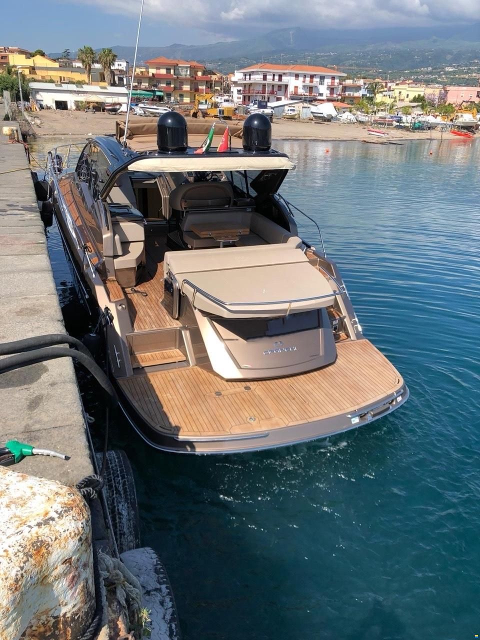 Cranchi M44 HT