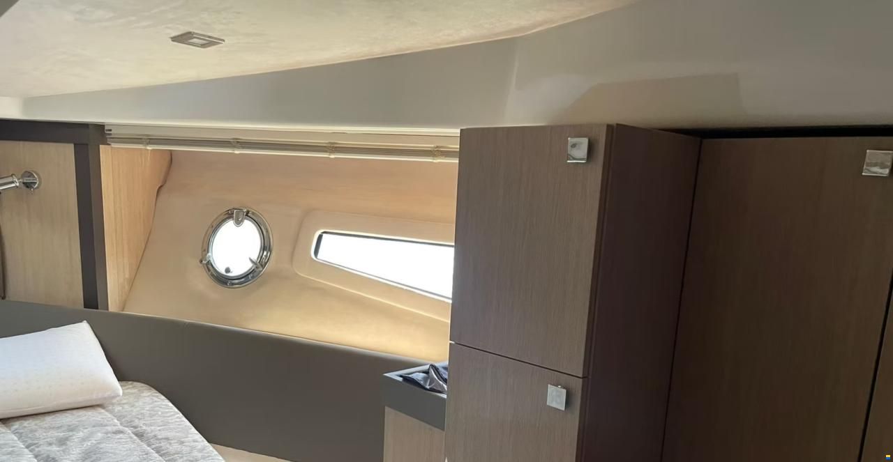 Cranchi M44 HT