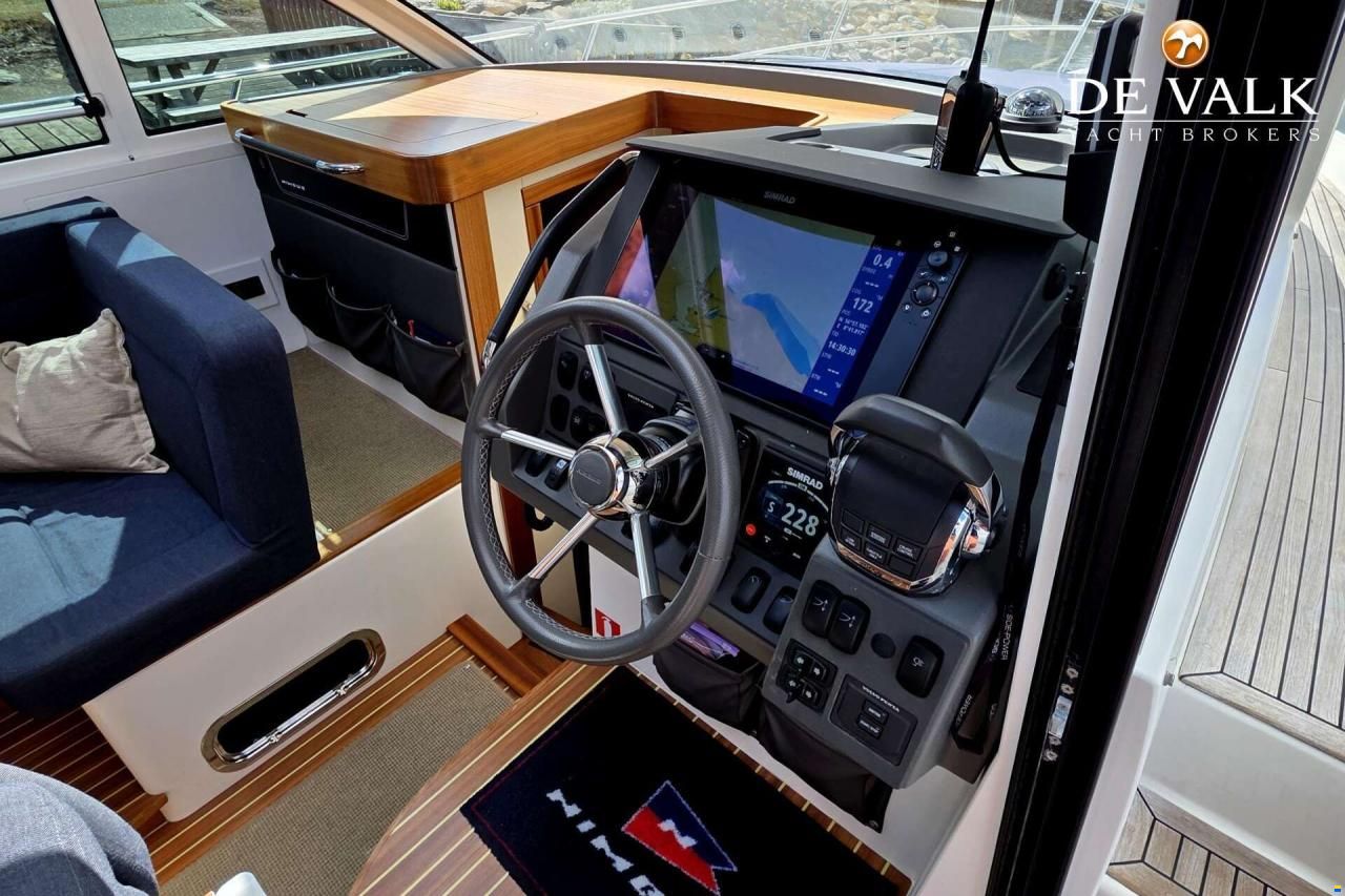 Nimbus 365 Coupe