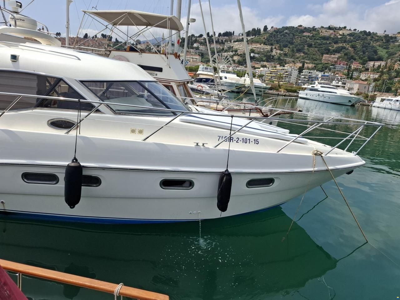 Sealine C39