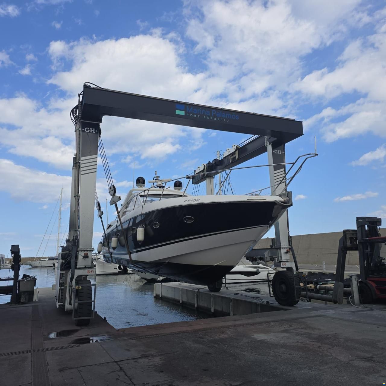 Sunseeker Portofino 53 HT