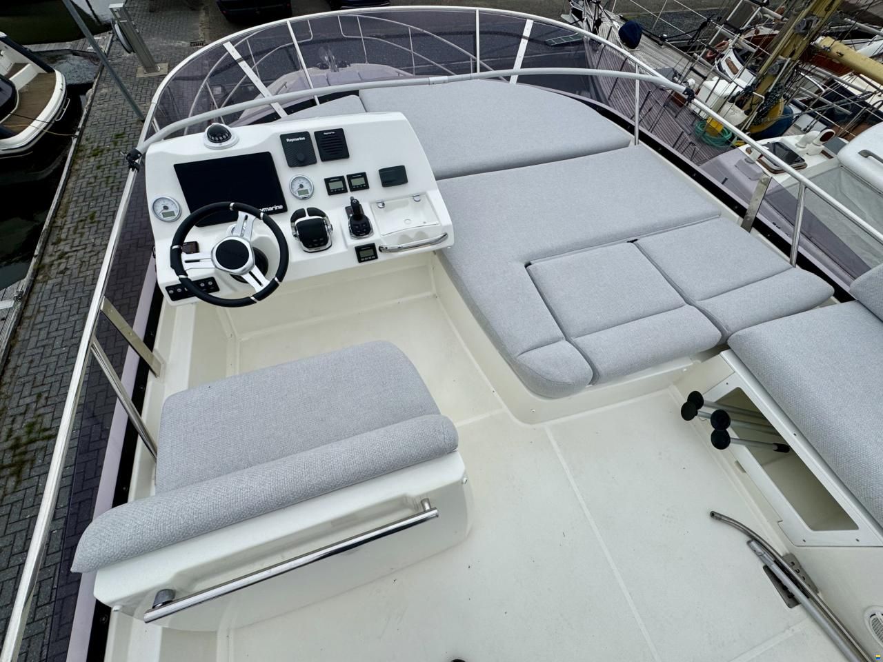 Prestige 460 FLY