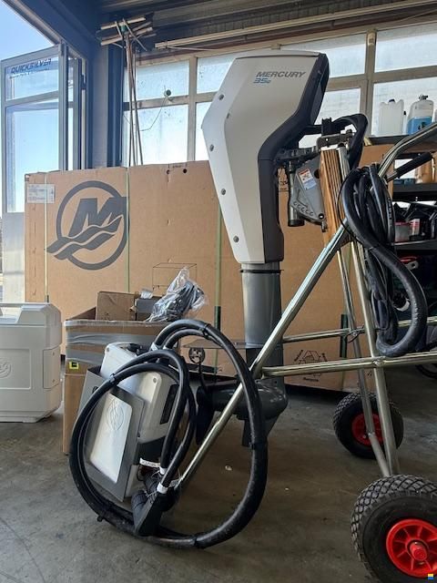 Mercury Avator 35E-XLRC
