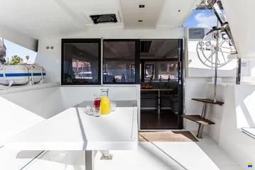 Fountaine Pajot LUCIA 40