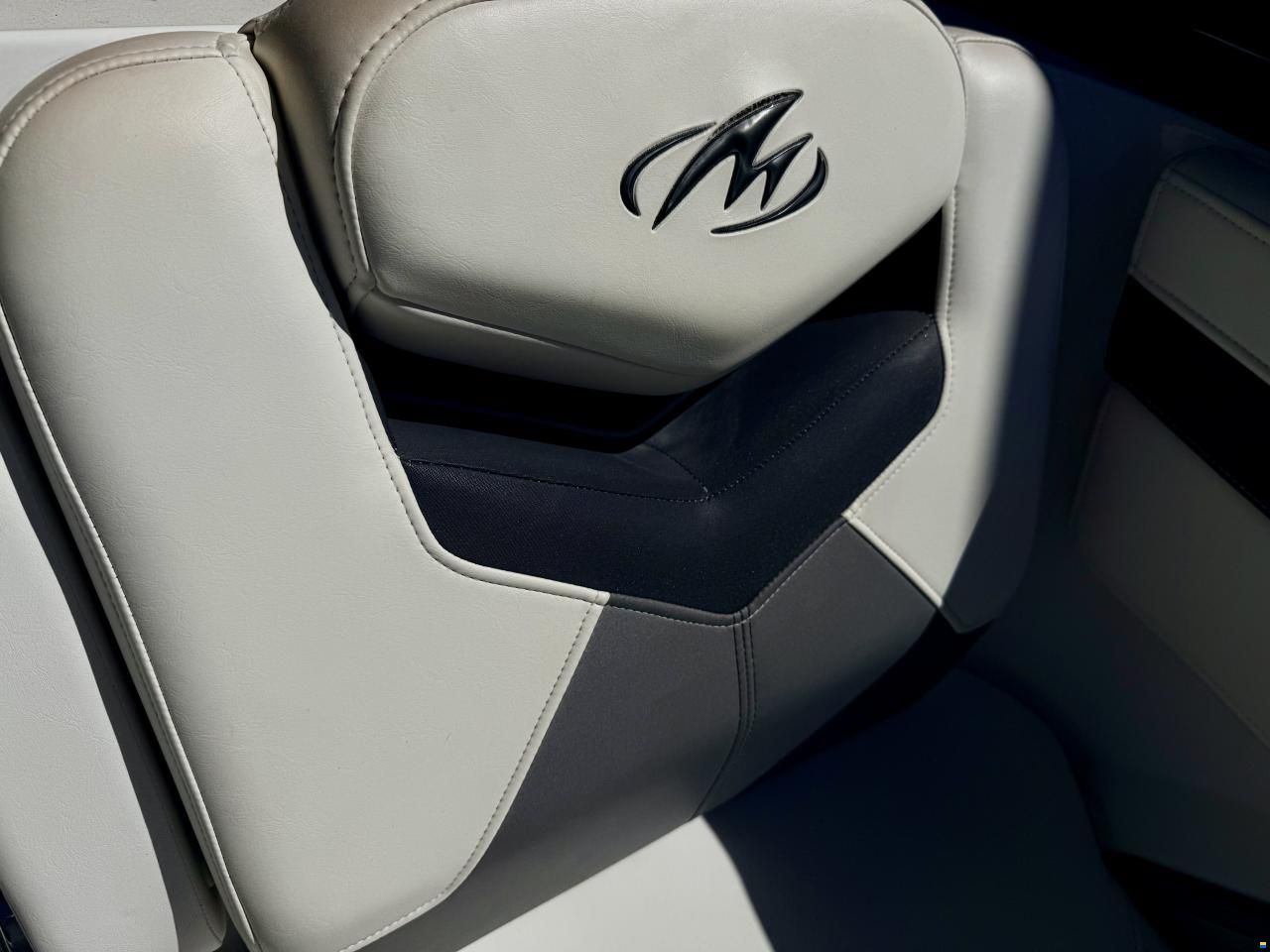 Monterey 278SS