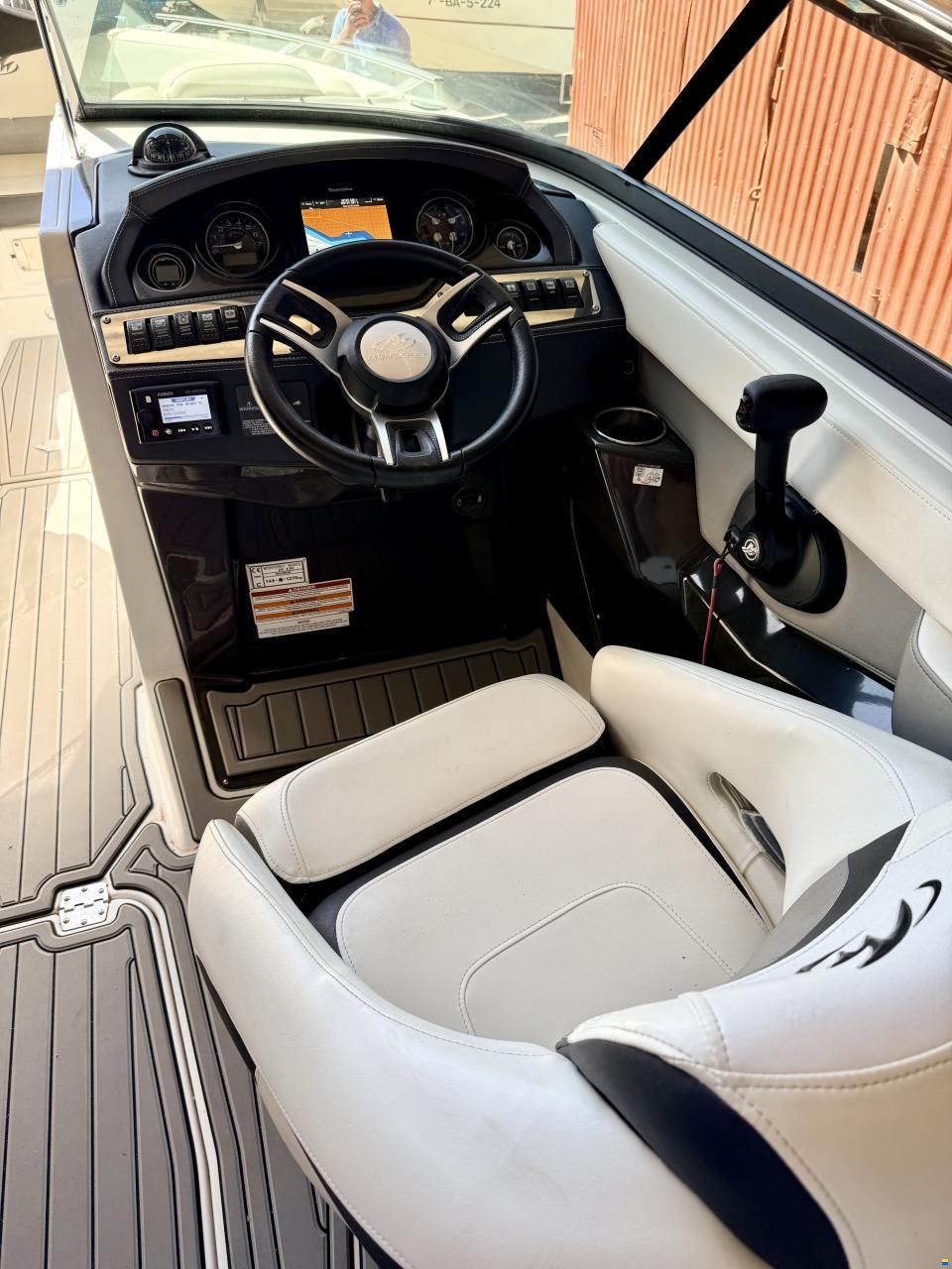 Monterey 278SS
