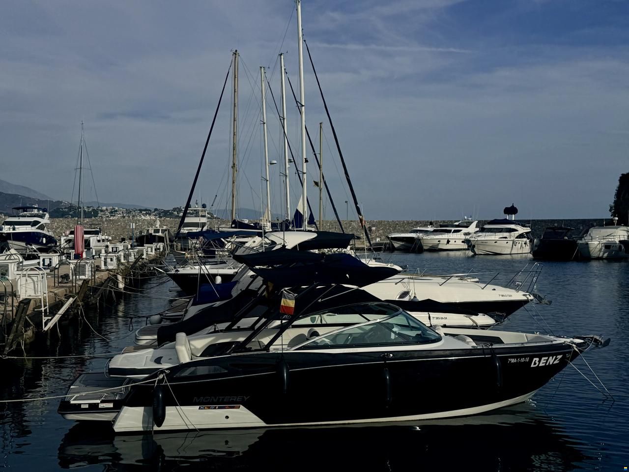 Monterey 278SS