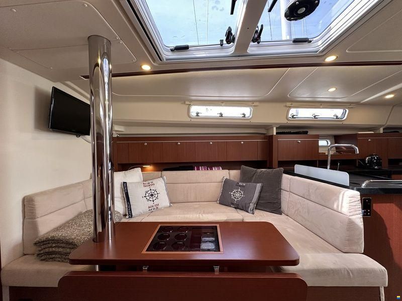 Hanse 415