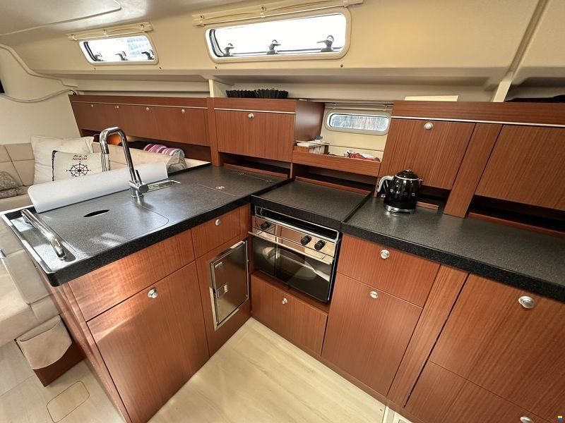 Hanse 415