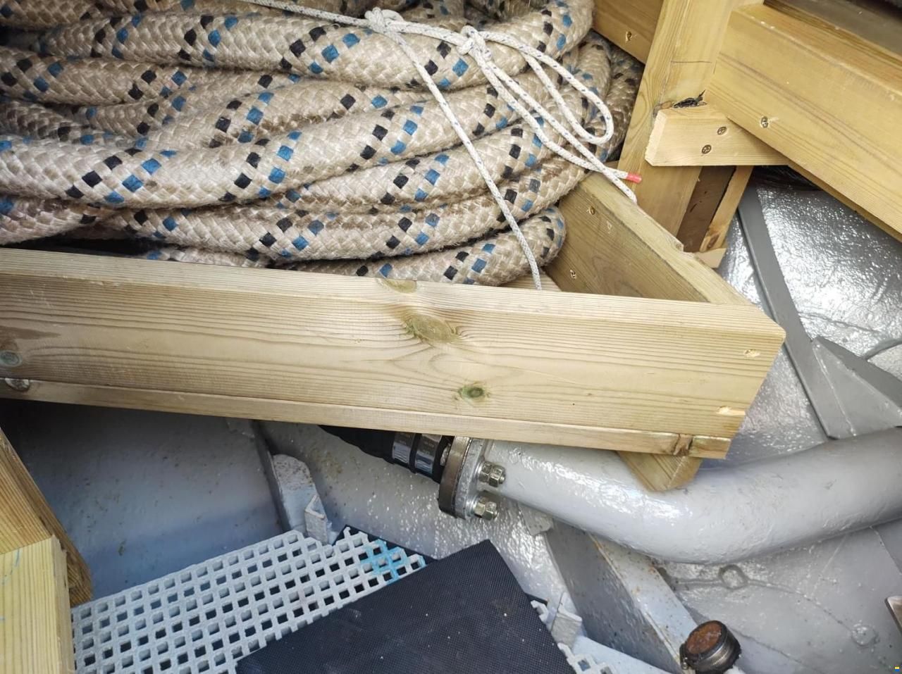Custom Motorsailer