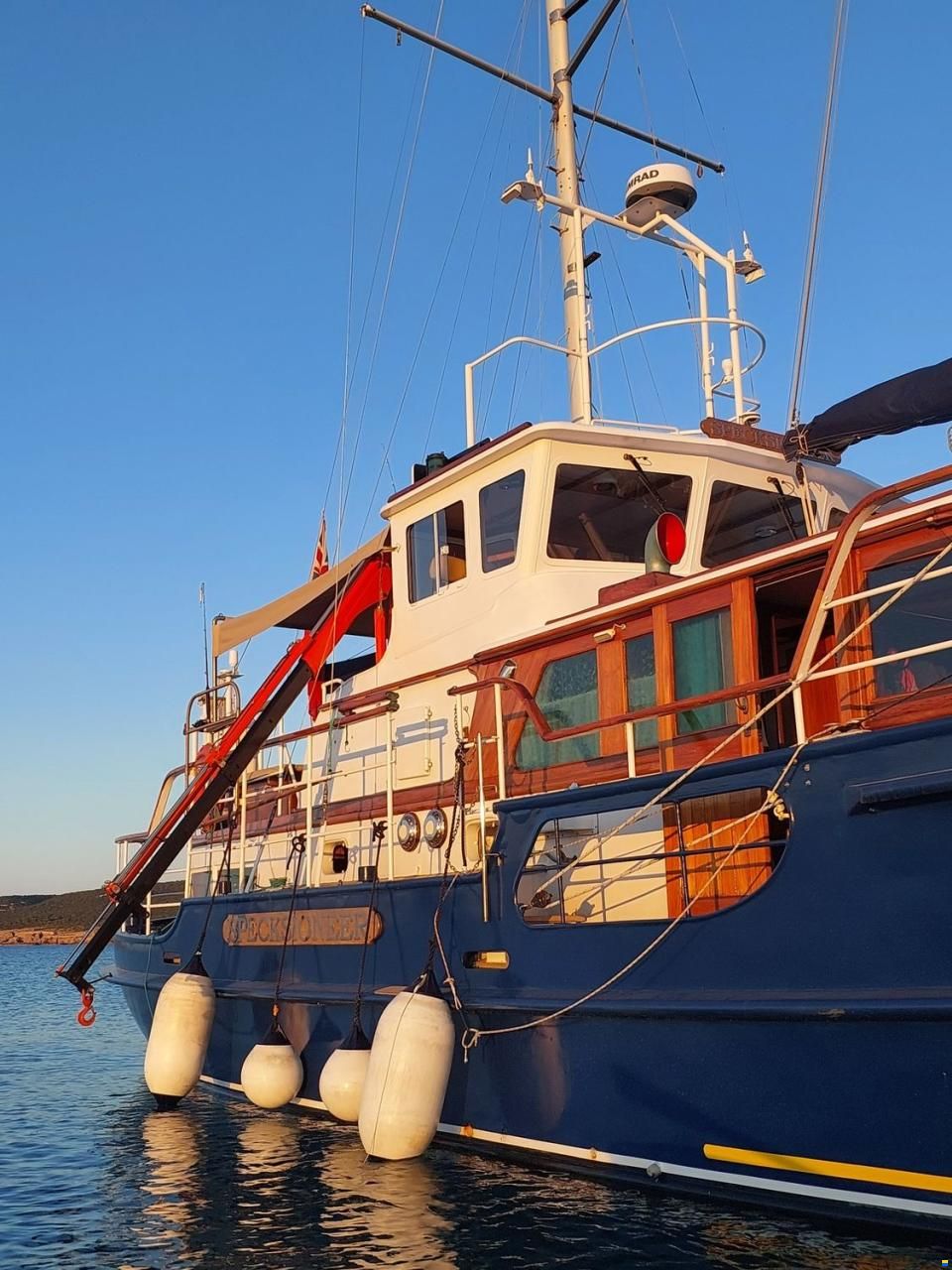 Custom Motorsailer
