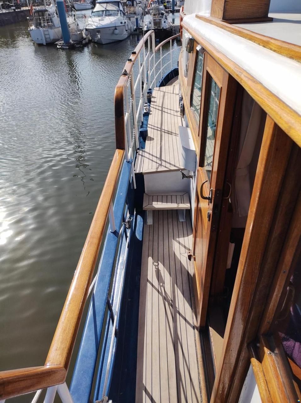 Custom Motorsailer