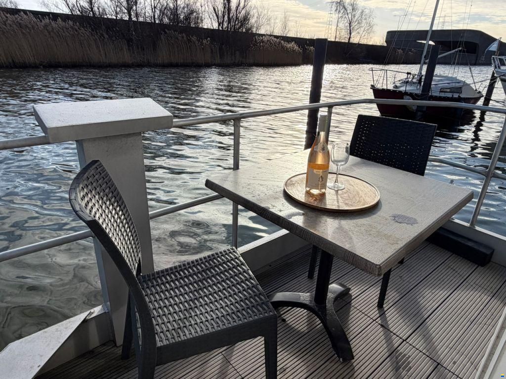 Havenlodge Houseboat 9 m