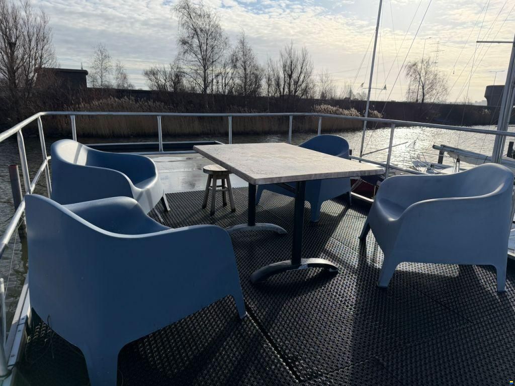 Havenlodge Houseboat 9 m