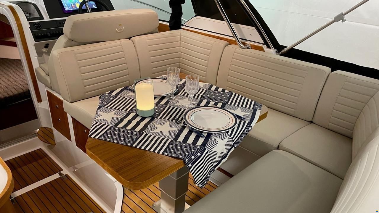 Aquador 28 HT