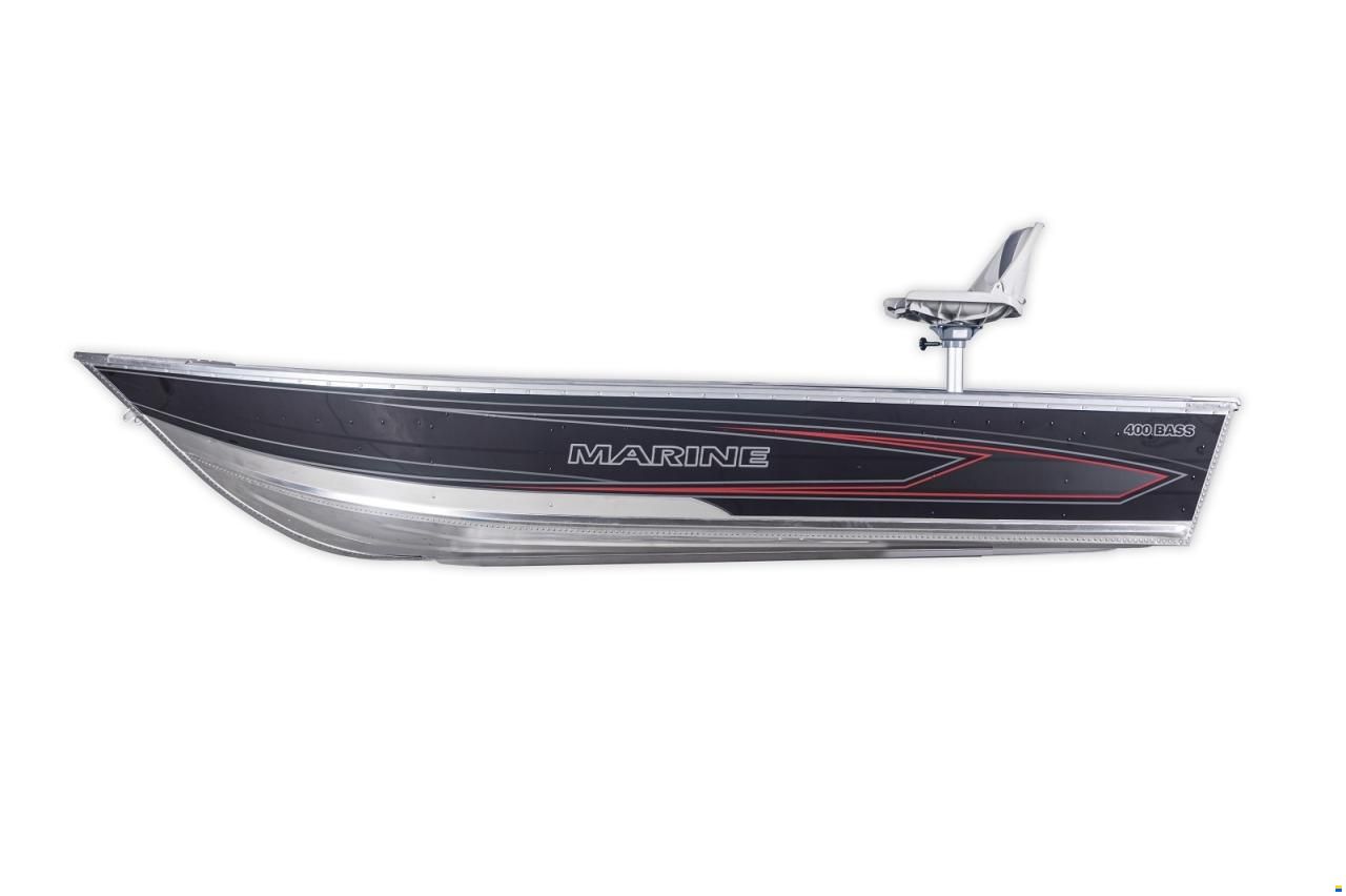 Marine s.r.o. 400 Bass Inkl. 8 PS Mercury