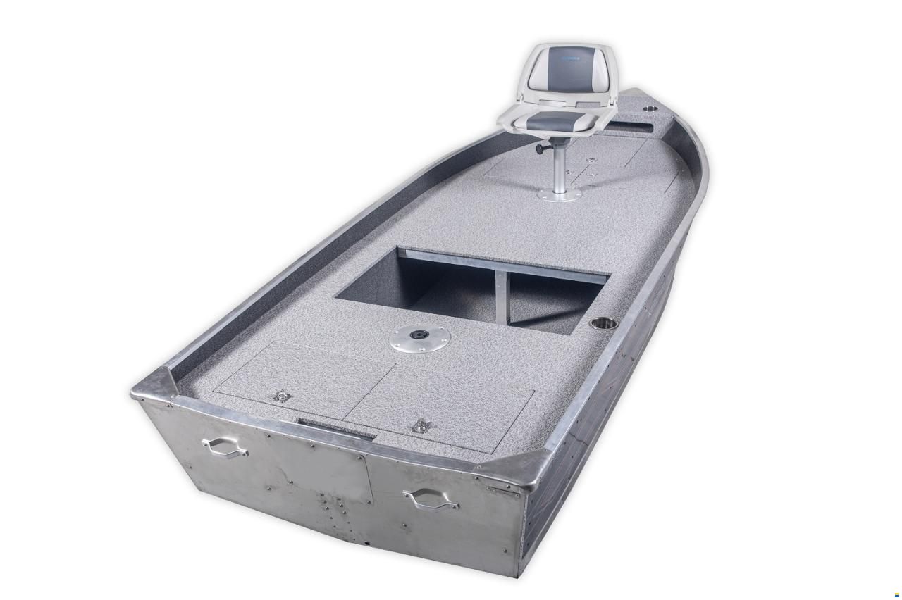 Marine s.r.o. 400 Bass Inkl. 8 PS Mercury